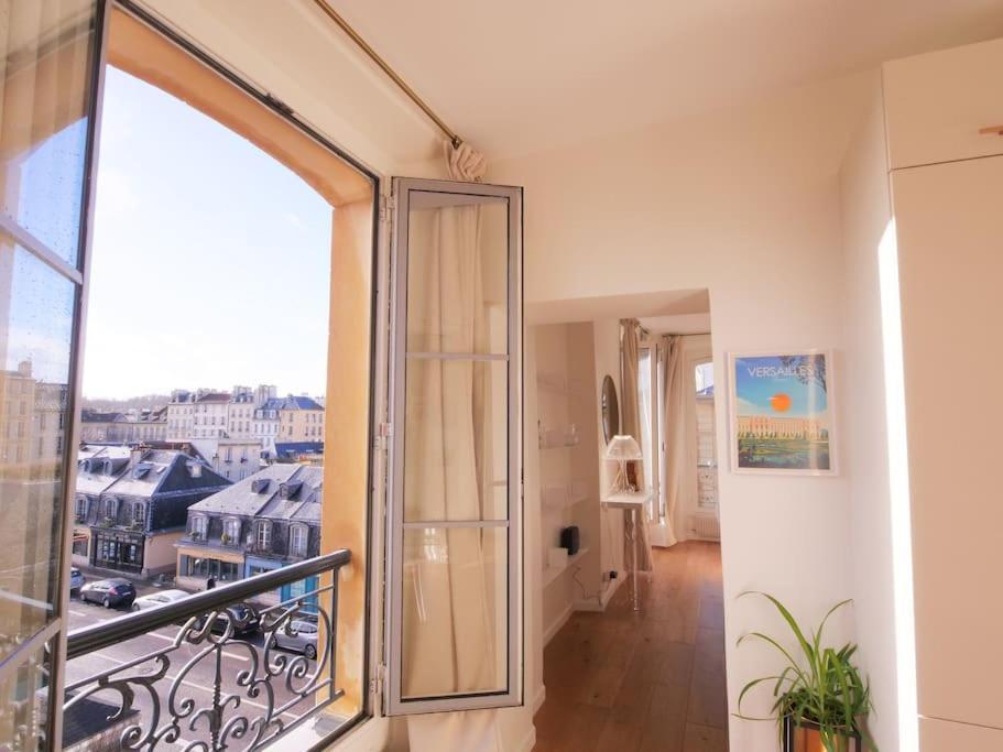 Charme Et Modernite Au Coeur Du Quartier St Louis Daire Versay Dış mekan fotoğraf